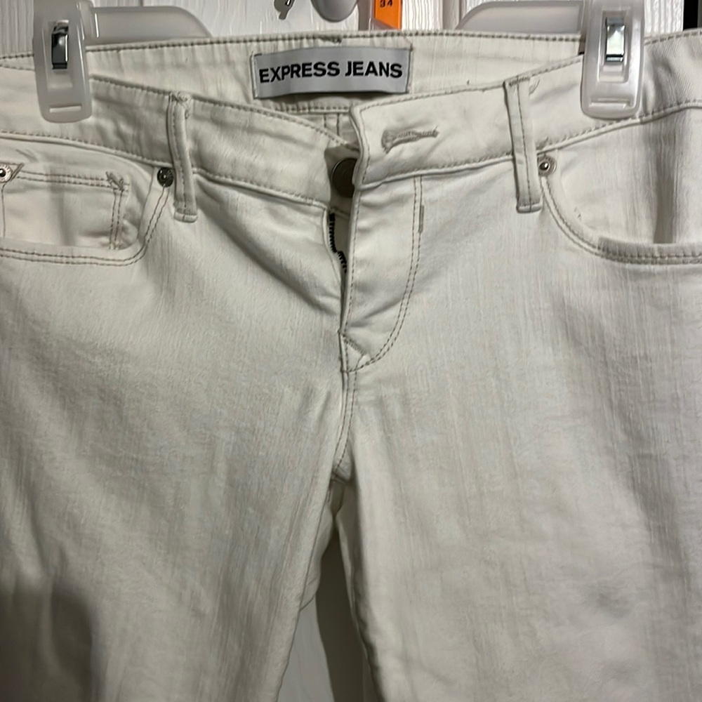 Women’s express jeans size 6